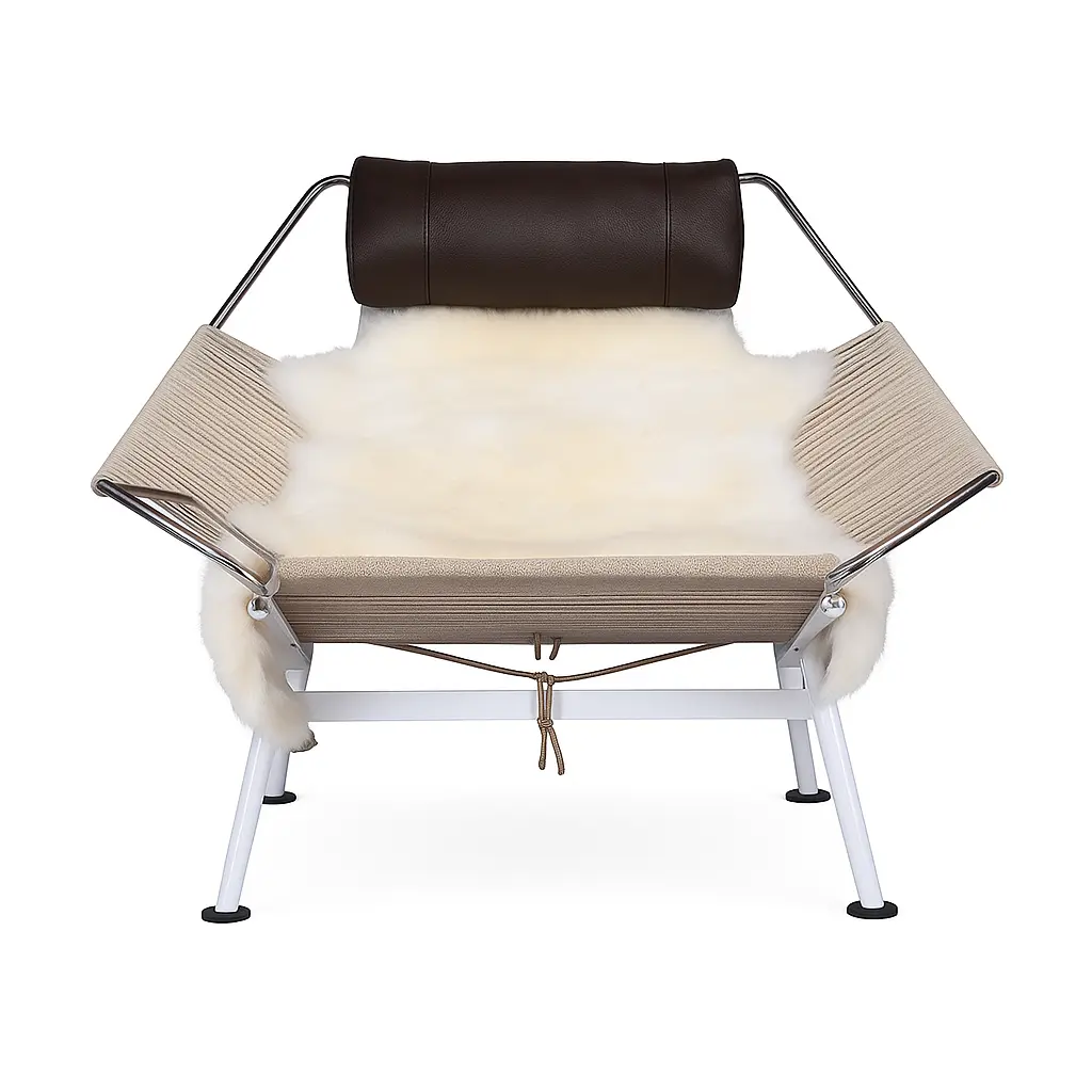 n4160-FLAG HALYARD Chair-Wegner-color-Br.webp